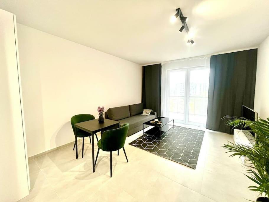 New 69 Apartment Szybowcowa Centre Katowice Free Parking Zewnętrze zdjęcie